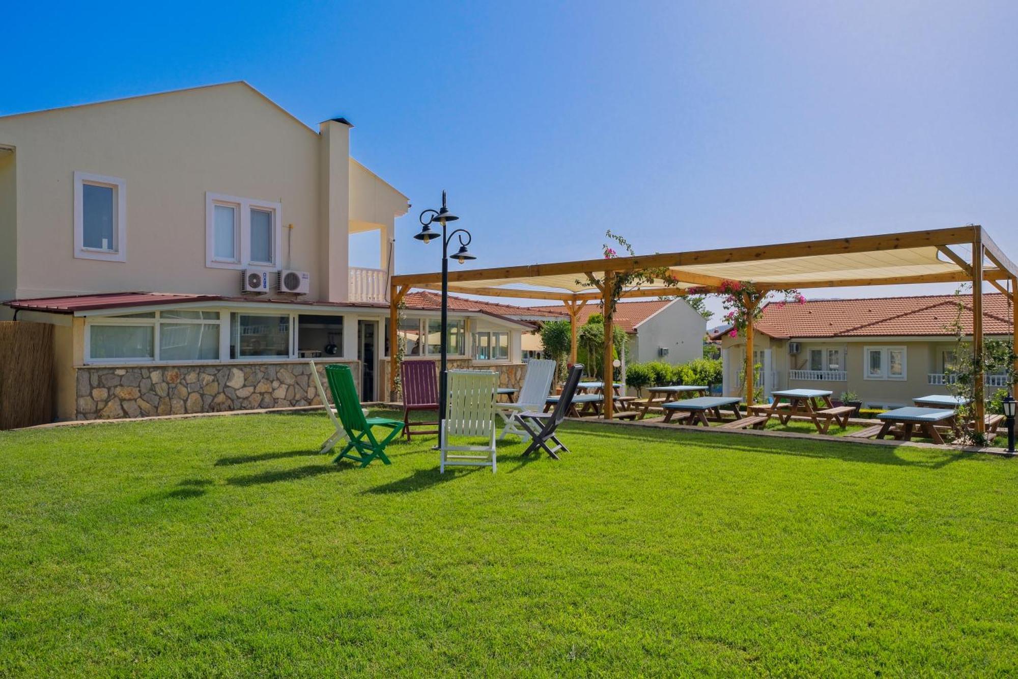 Larimar Suite Hotel Oludeniz Exterior photo