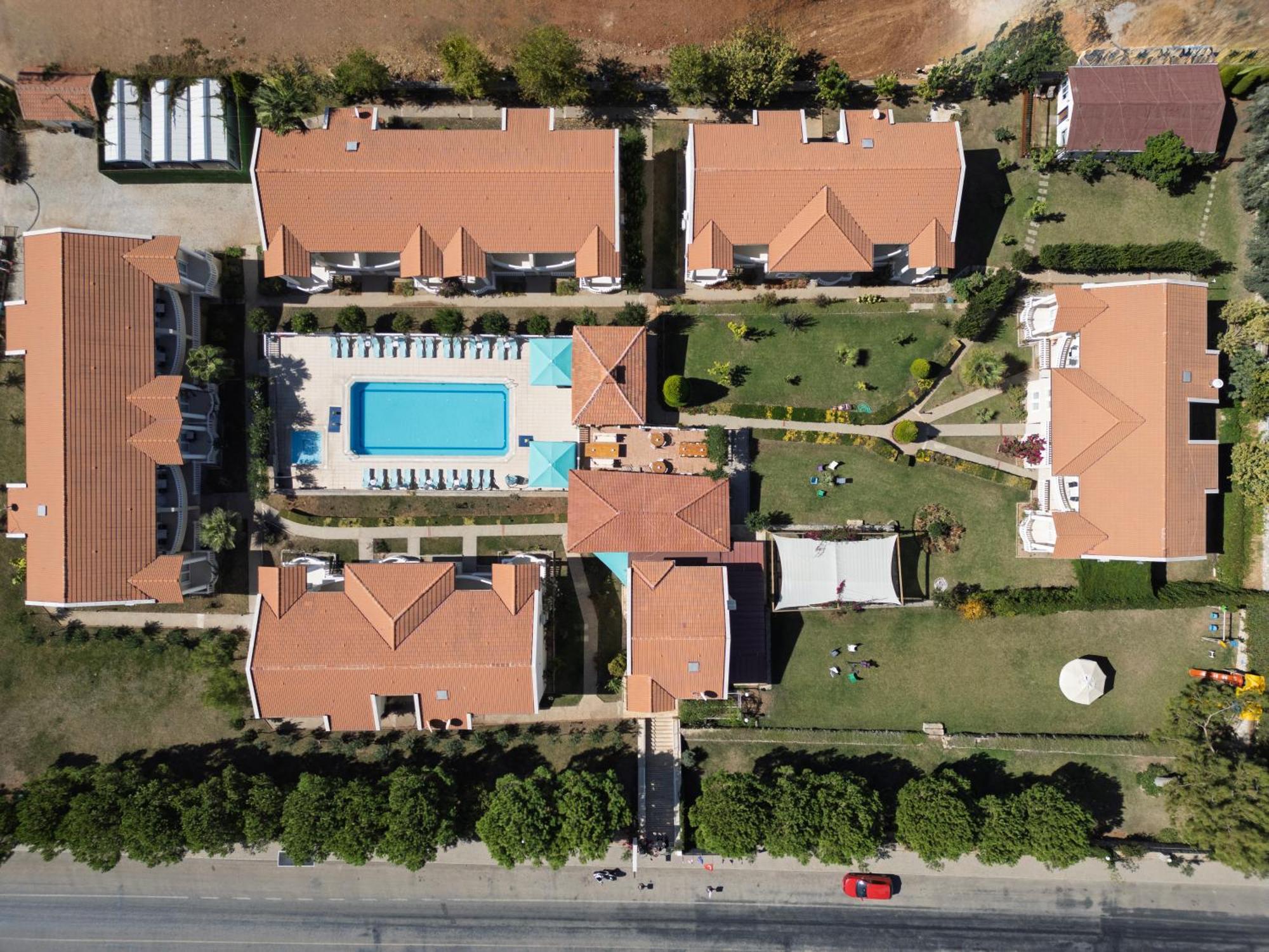 Larimar Suite Hotel Oludeniz Exterior photo