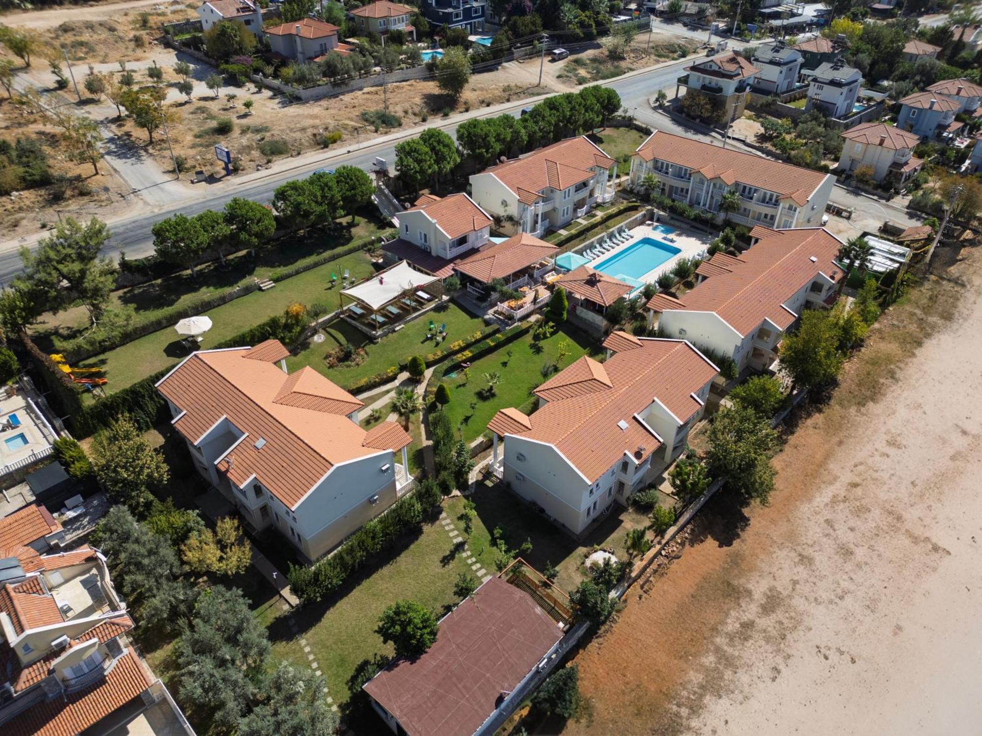 Larimar Suite Hotel Oludeniz Exterior photo