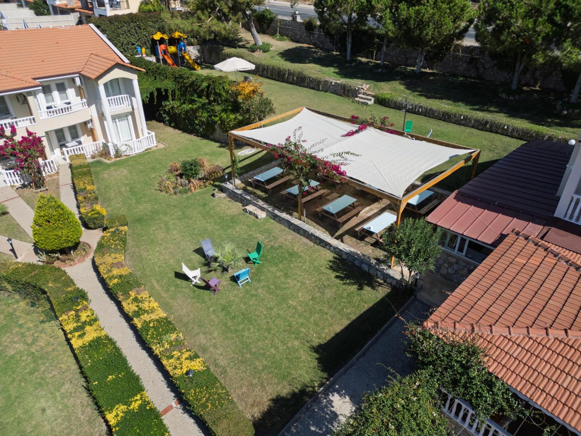 Larimar Suite Hotel Oludeniz Exterior photo